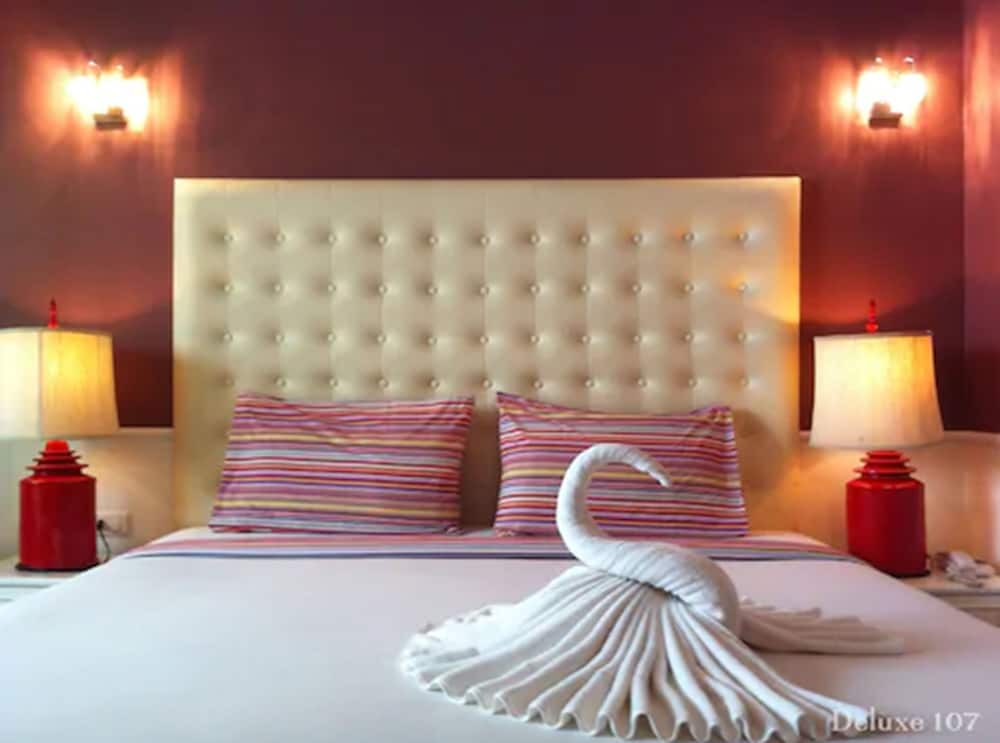 Prs Hotel 8/57