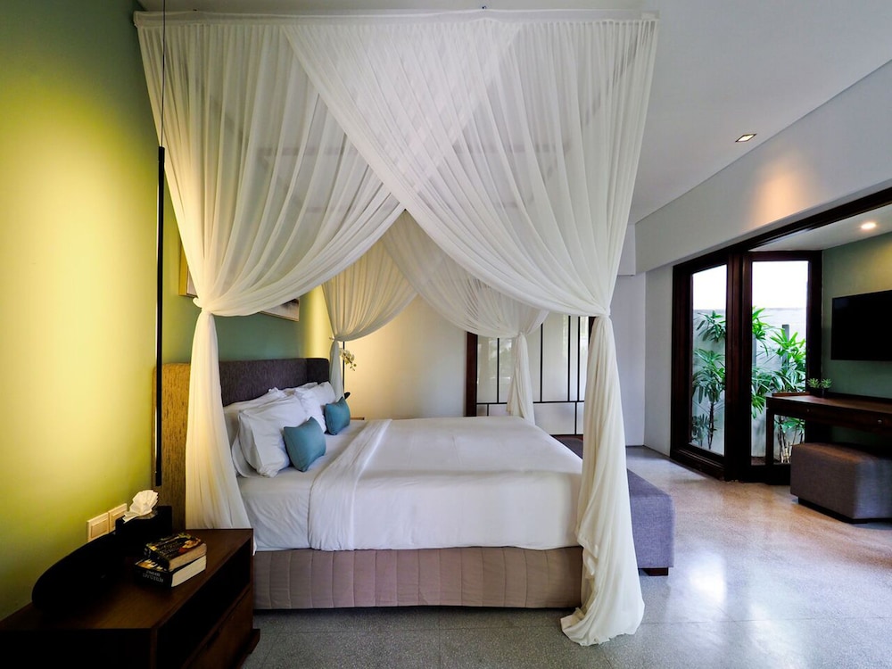 The Amala Estate Seminyak 4/24