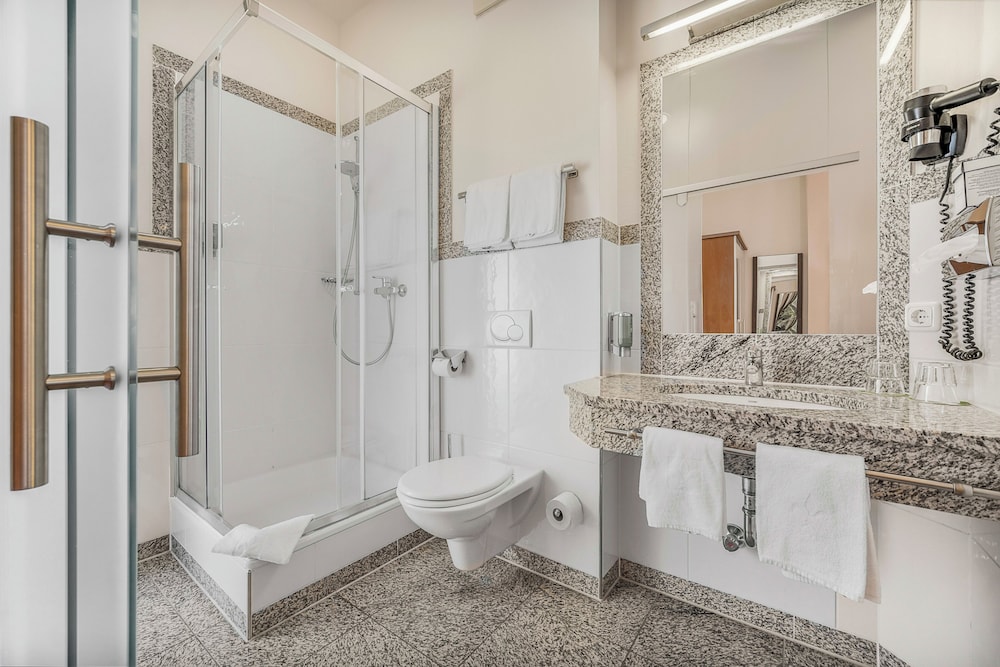 Villa Ceconi By Das Grune Hotel Zur Post - 100 Bio 78/82