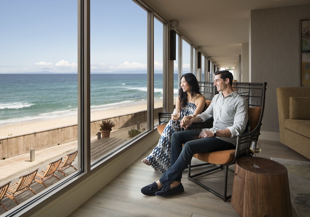 Monterey Beach Hotel, a Tribute Portfolio Hotel 37/83