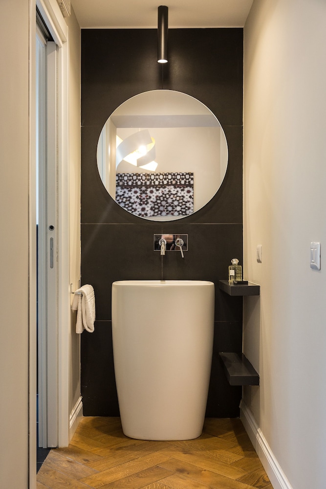 Palazzo Baj Guest House In Trastevere 48/50
