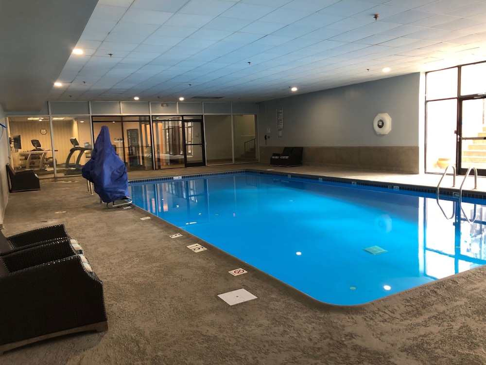 Holiday Inn Charlottesville-Univ Area 33/59