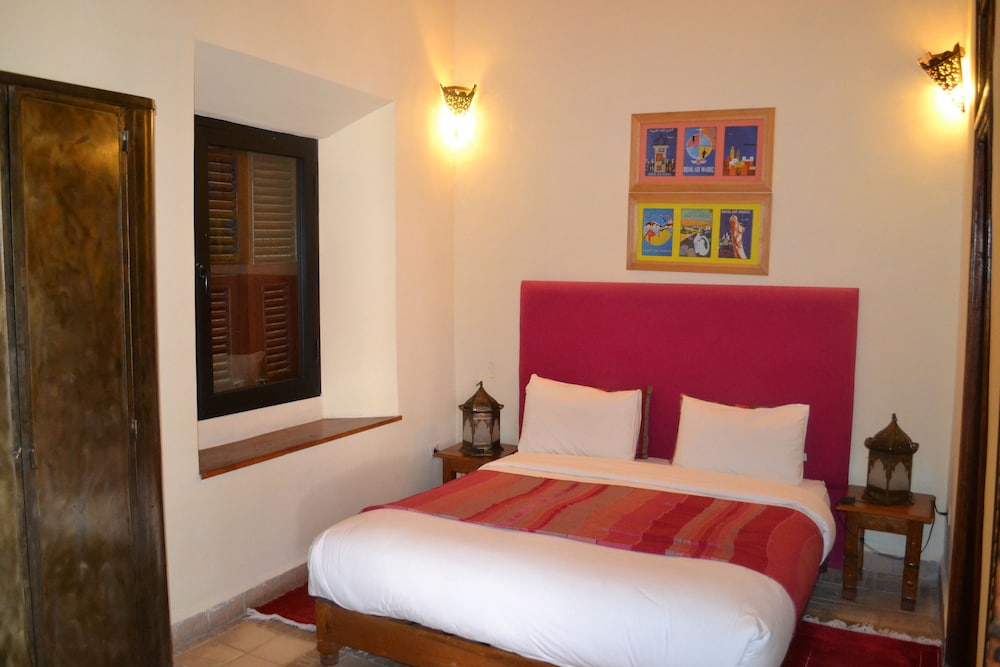 Riad Bayti 14/56