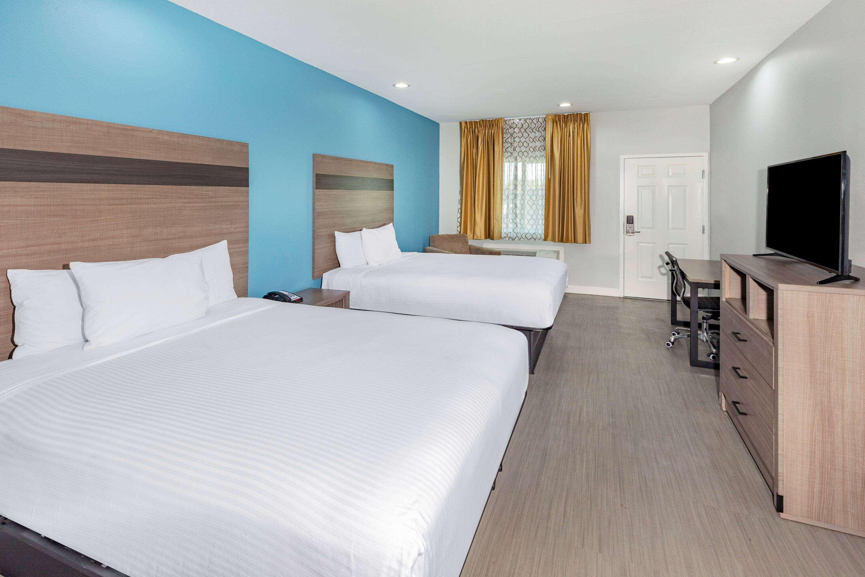 Suite, 2 Double Beds