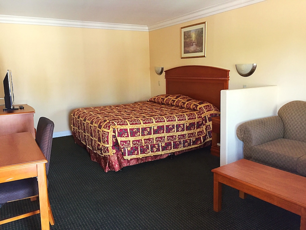 Colony Inn Buena Park 29/64