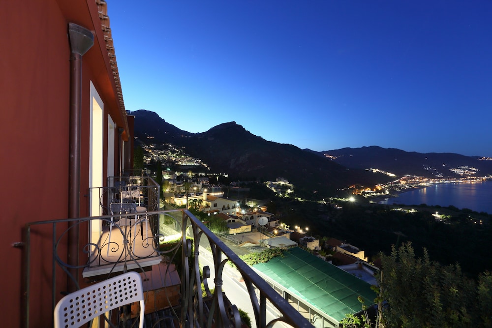Hotel Villa Astoria 27/33
