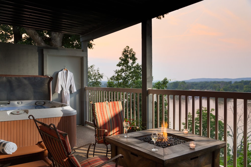 Hermann Hill Vineyard & Inn 39/51