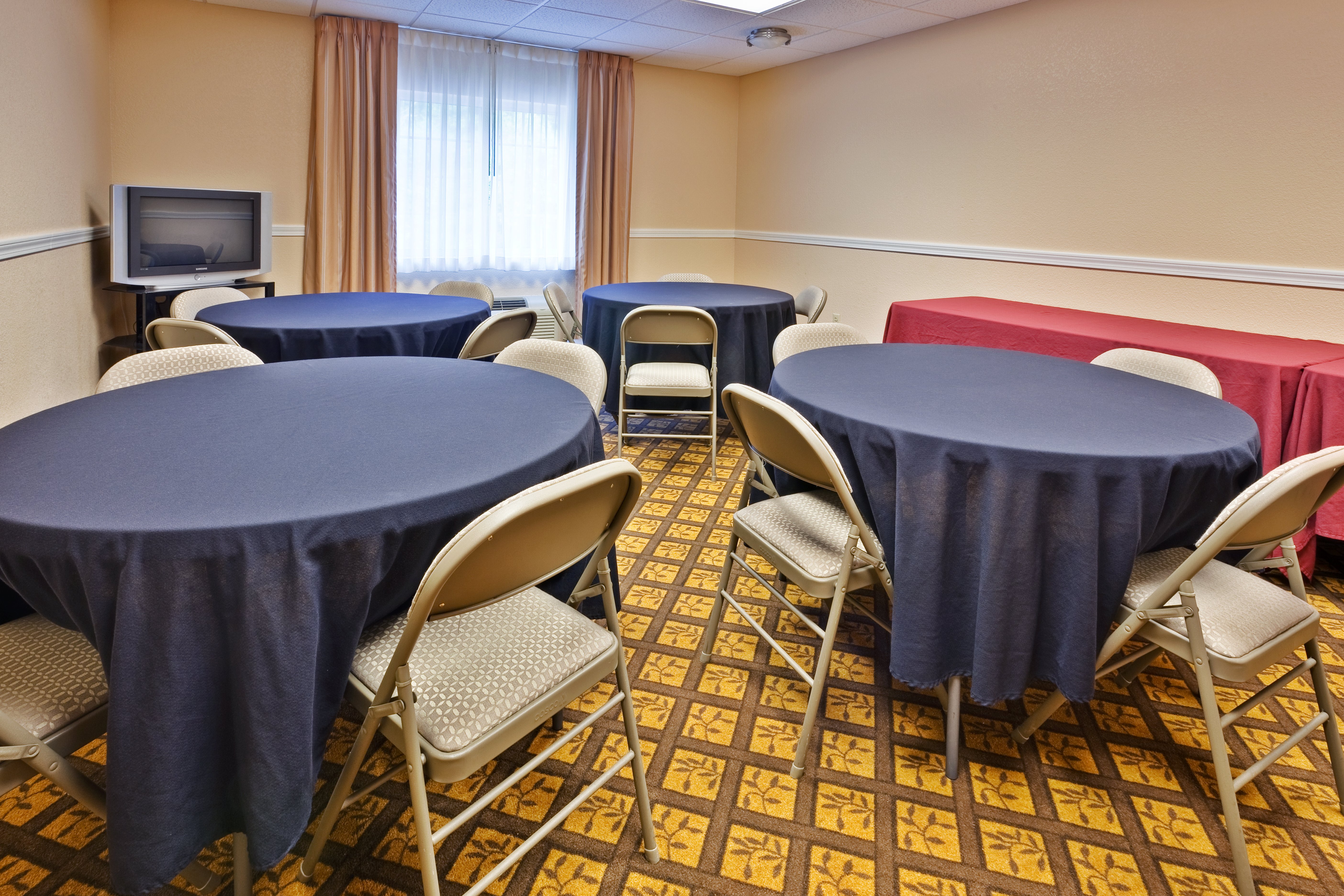 Candlewood Suites Olive Branch 27/27