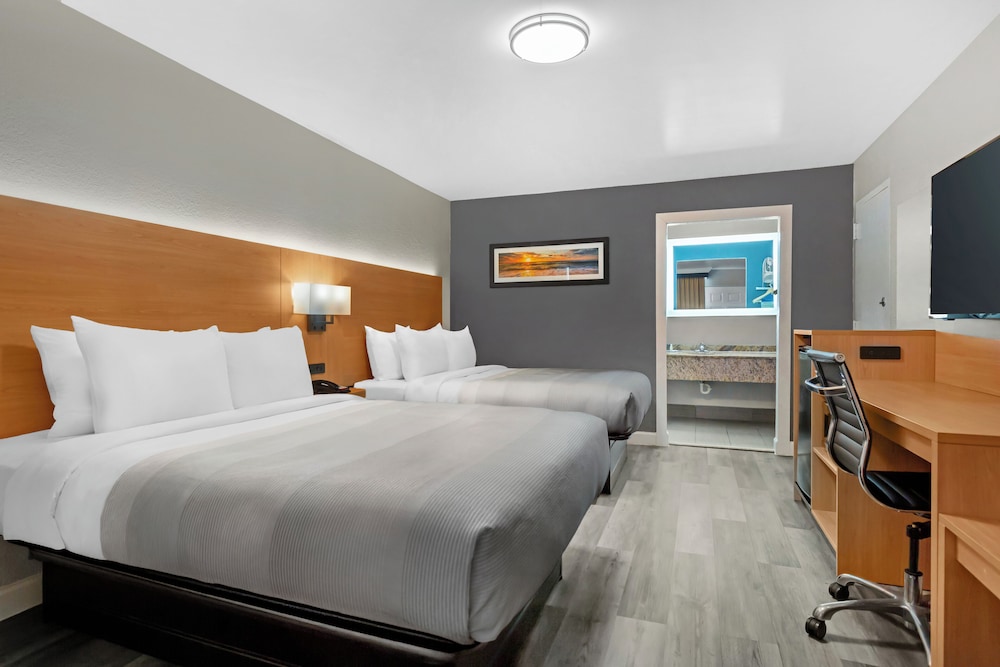 ROOM, 2 QUEEN BEDS