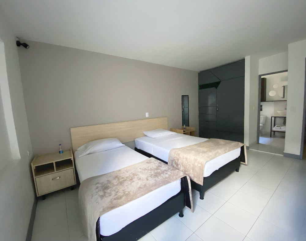 Ayenda 1224 Pixel House 15/53