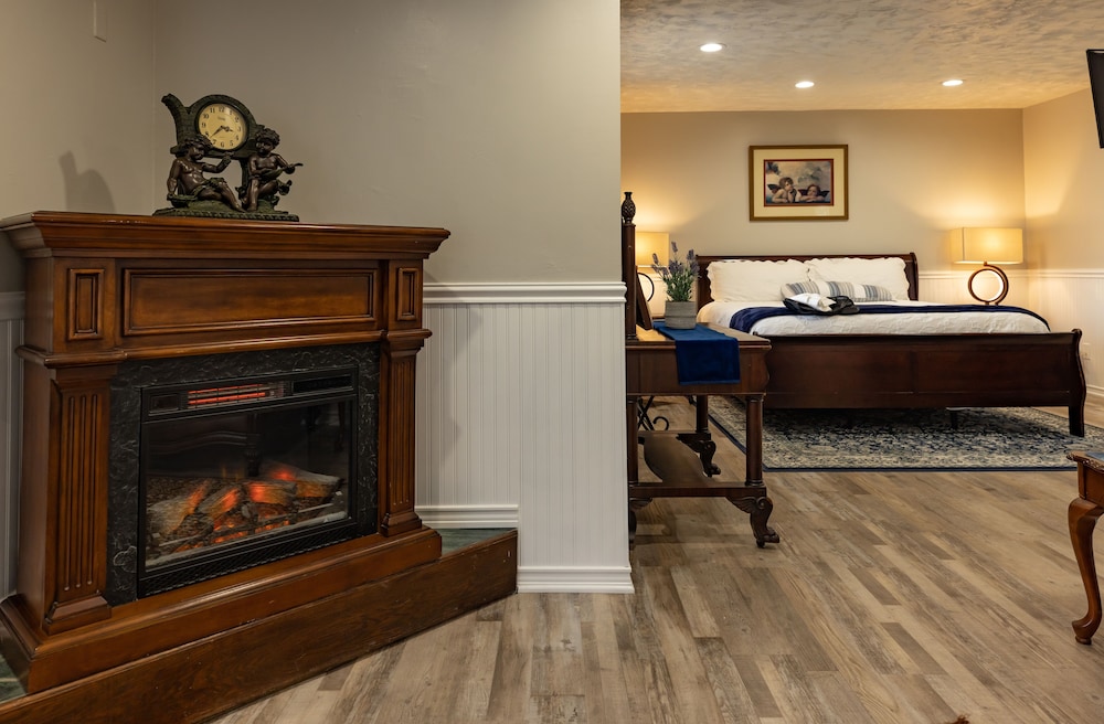 Wharf Master's Inn 8/50
