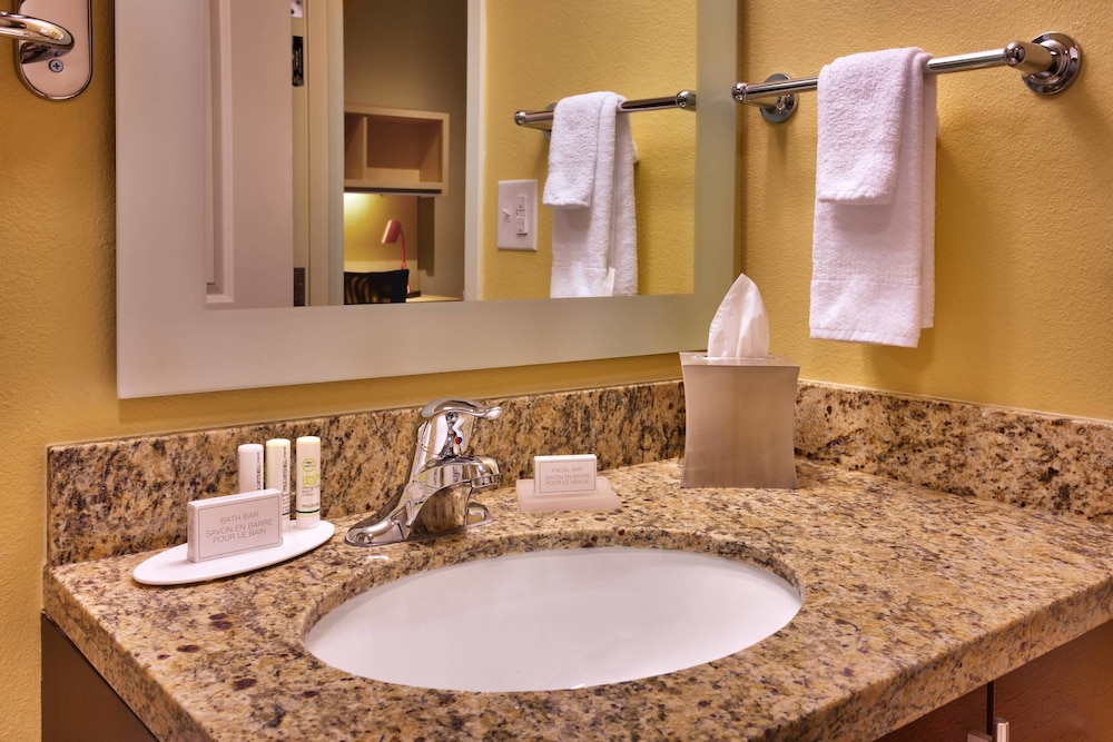 Towneplace Suites By Marriott Dickinson 39/47