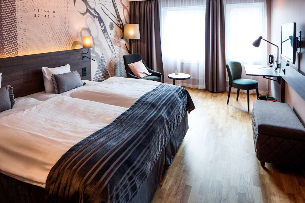 Room, Twin Beds