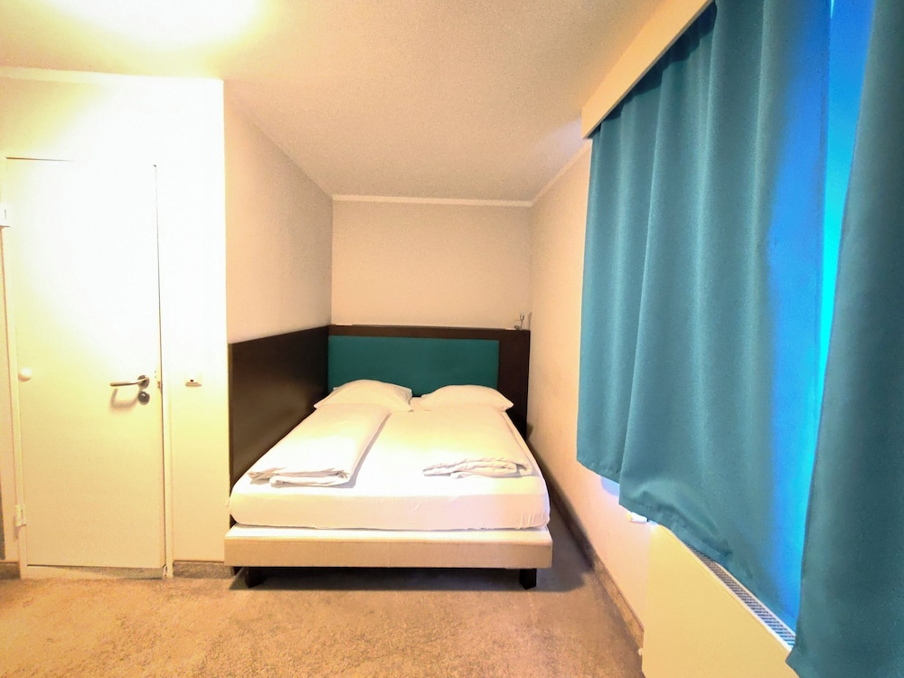 Besttime Hotel Bendorf 12/41