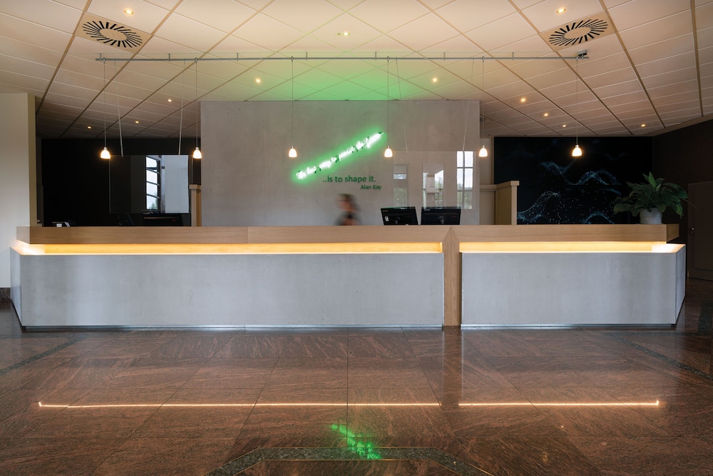 Seminaris Hotel Nuremberg 6/92