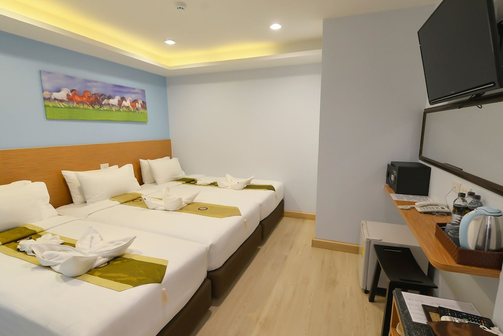 4M Pratunam Hotel 27/57