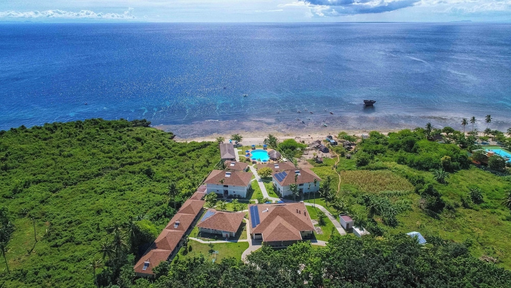 Salamangka Beach And Dive Resort 28/34
