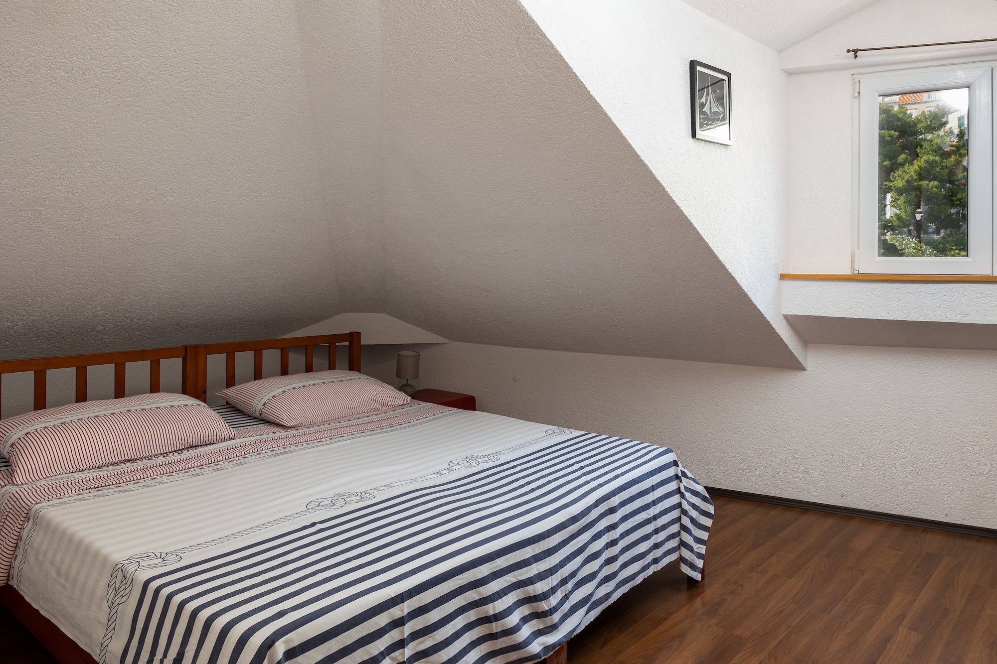 2 BEDROOMS, CITY, APARTMENT, SEA VIEW