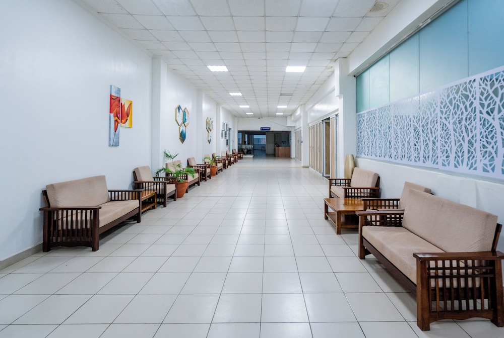 PrideInn Plaza Nairobi Airport 24/48