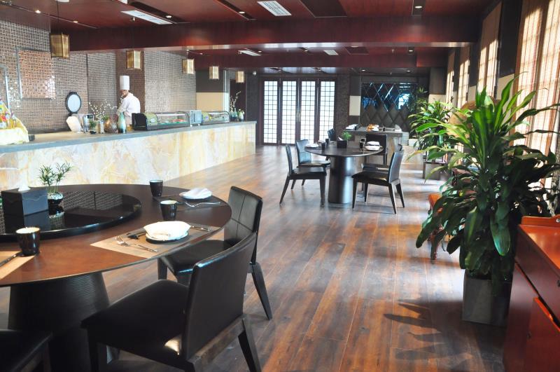 Chongqing Huachen International Hotel 48/55