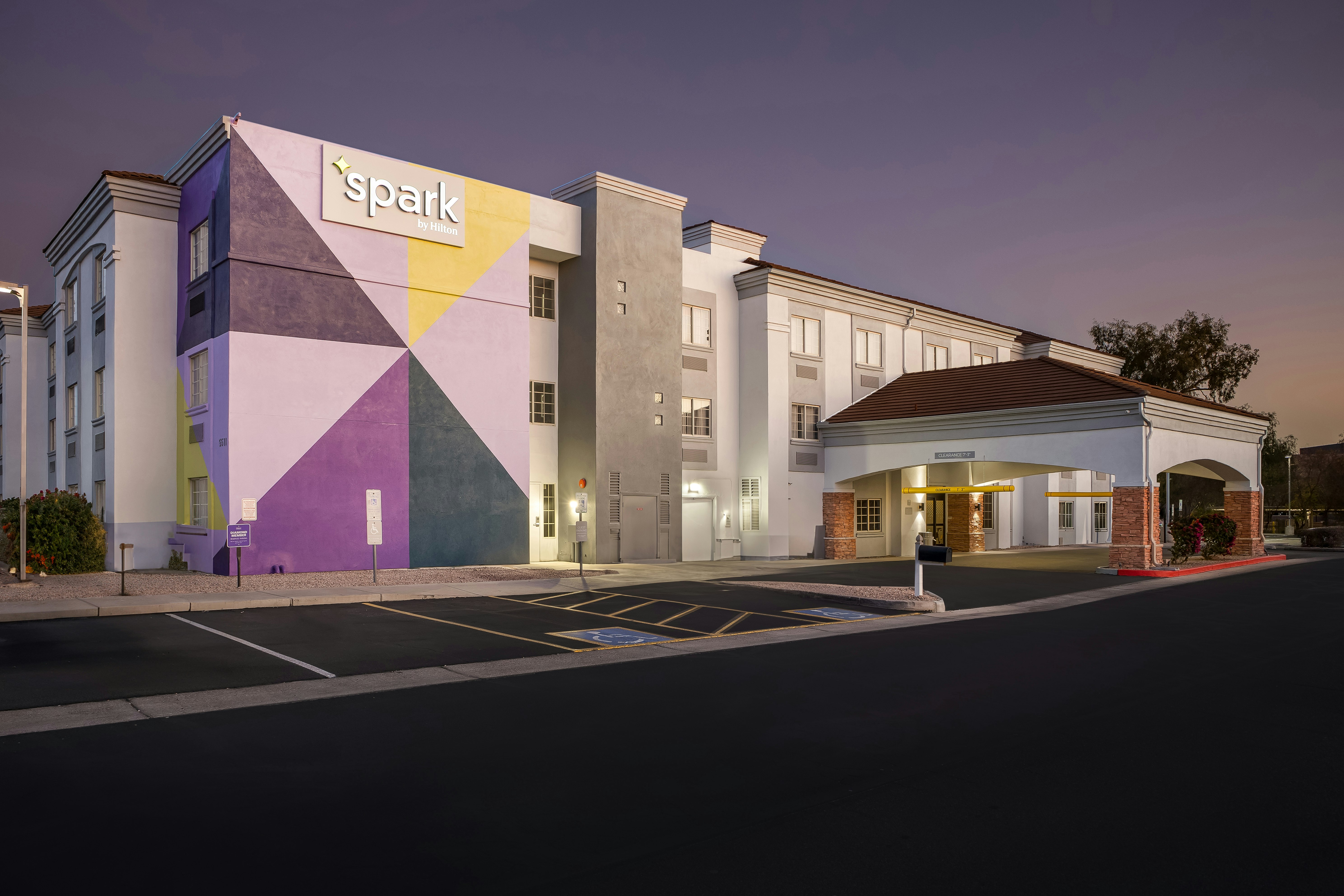 Spark by Hilton Glendale Phoenix North 2/17