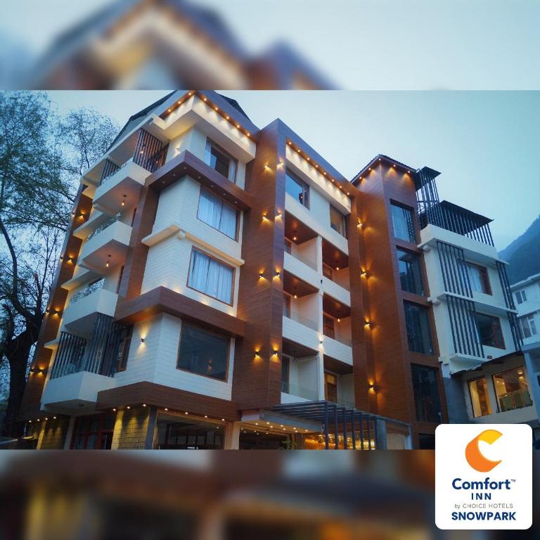 Comfort Inn Snow Park, Manali 1/37
