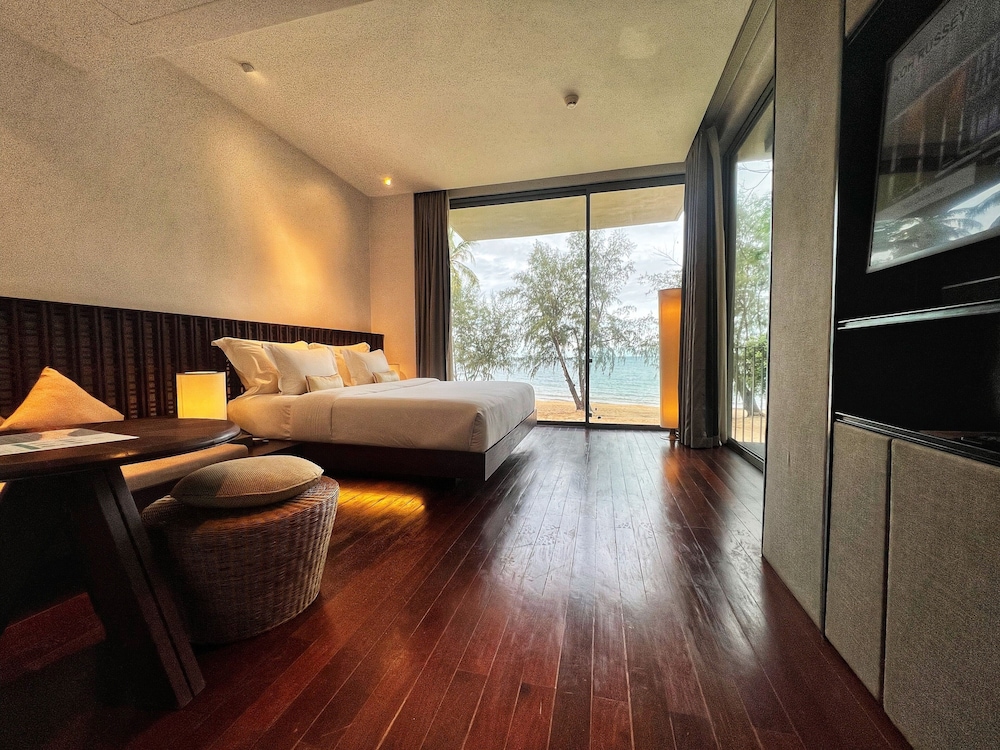 Koh Russey Resort 7/50
