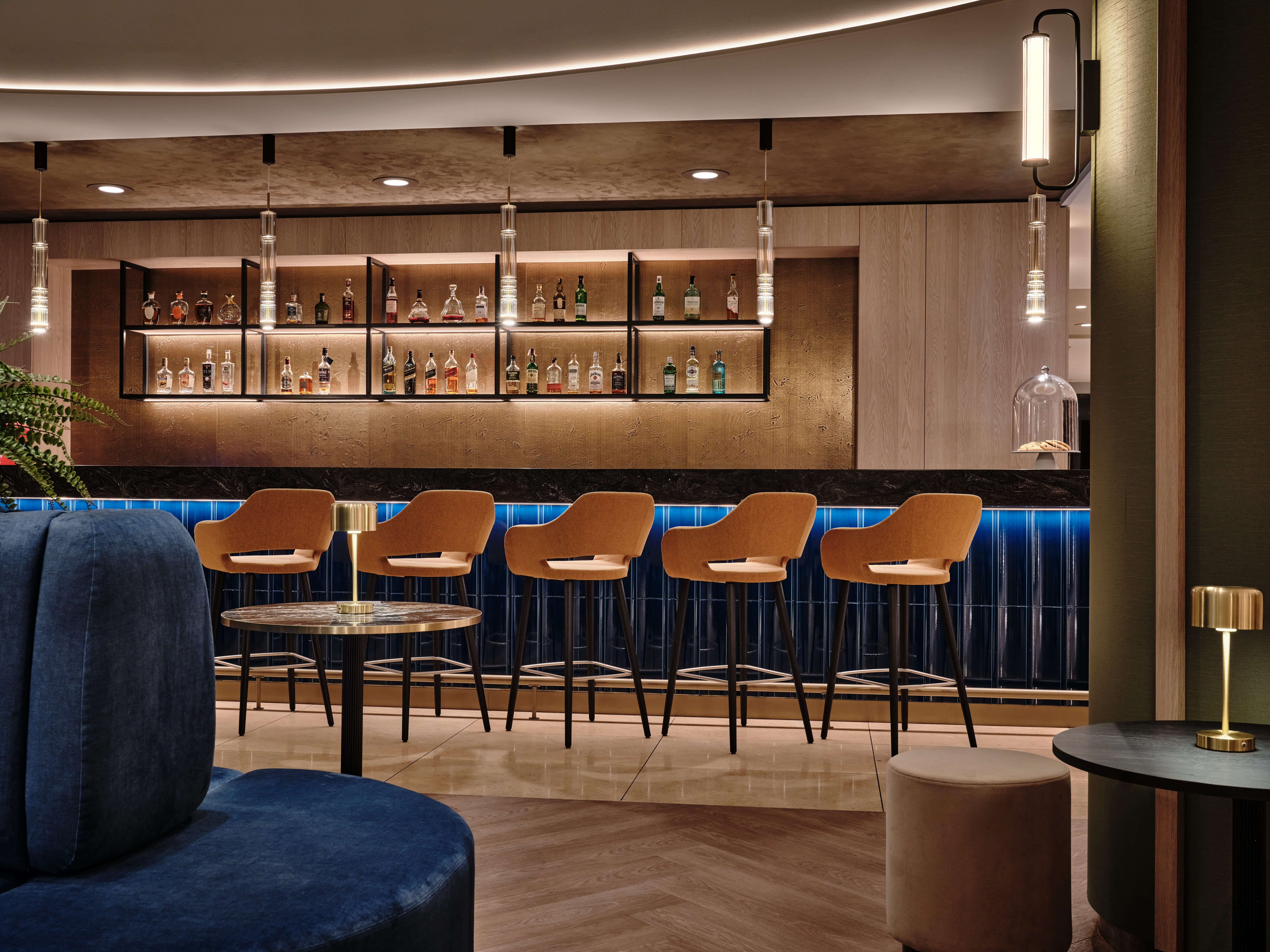 CROWNE PLAZA BRATISLAVA 60/74