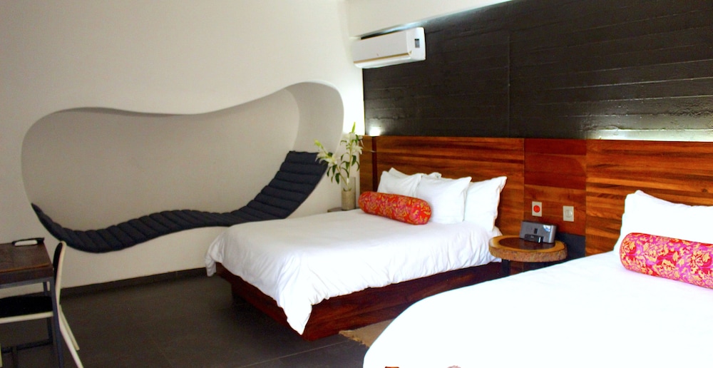 Isla Tajin Beach and River Resort 8/54