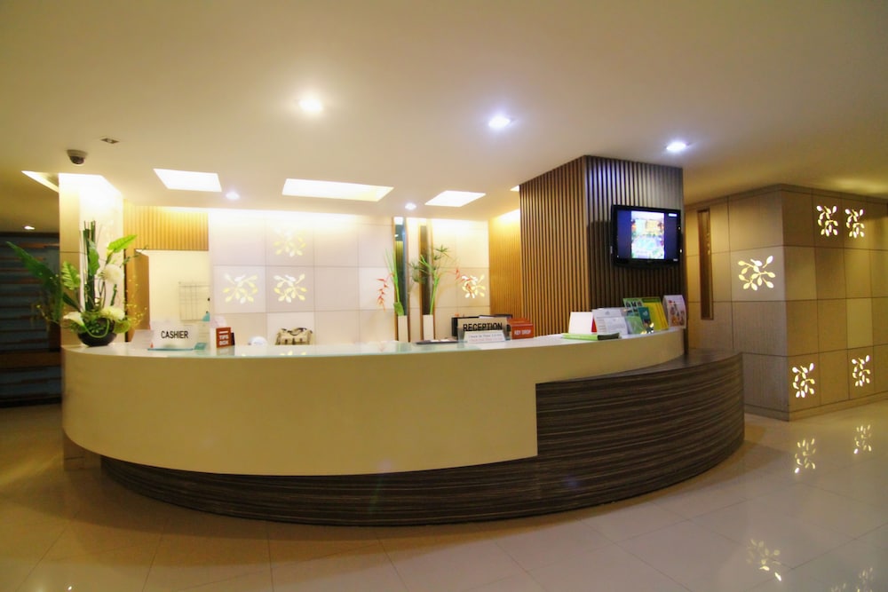 Areca Lodge 15/73