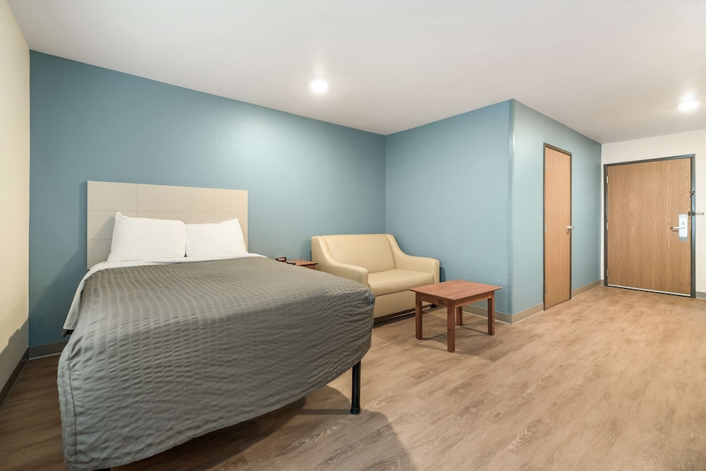 Extended Stay America Select Suites - Ocala 21/42