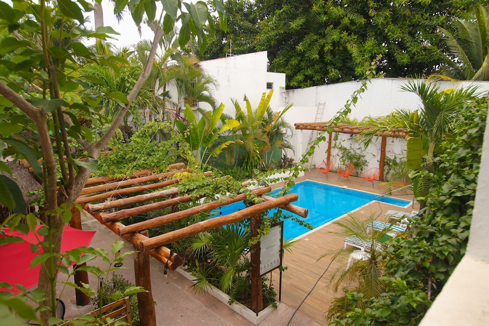 Hotel Villas Colibri Suites and Bungalows 43/50