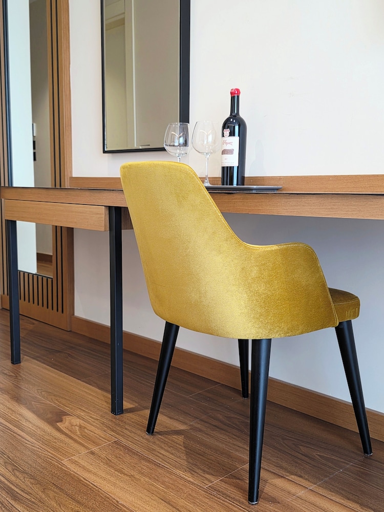 Valza Boutique Hotel 11/64