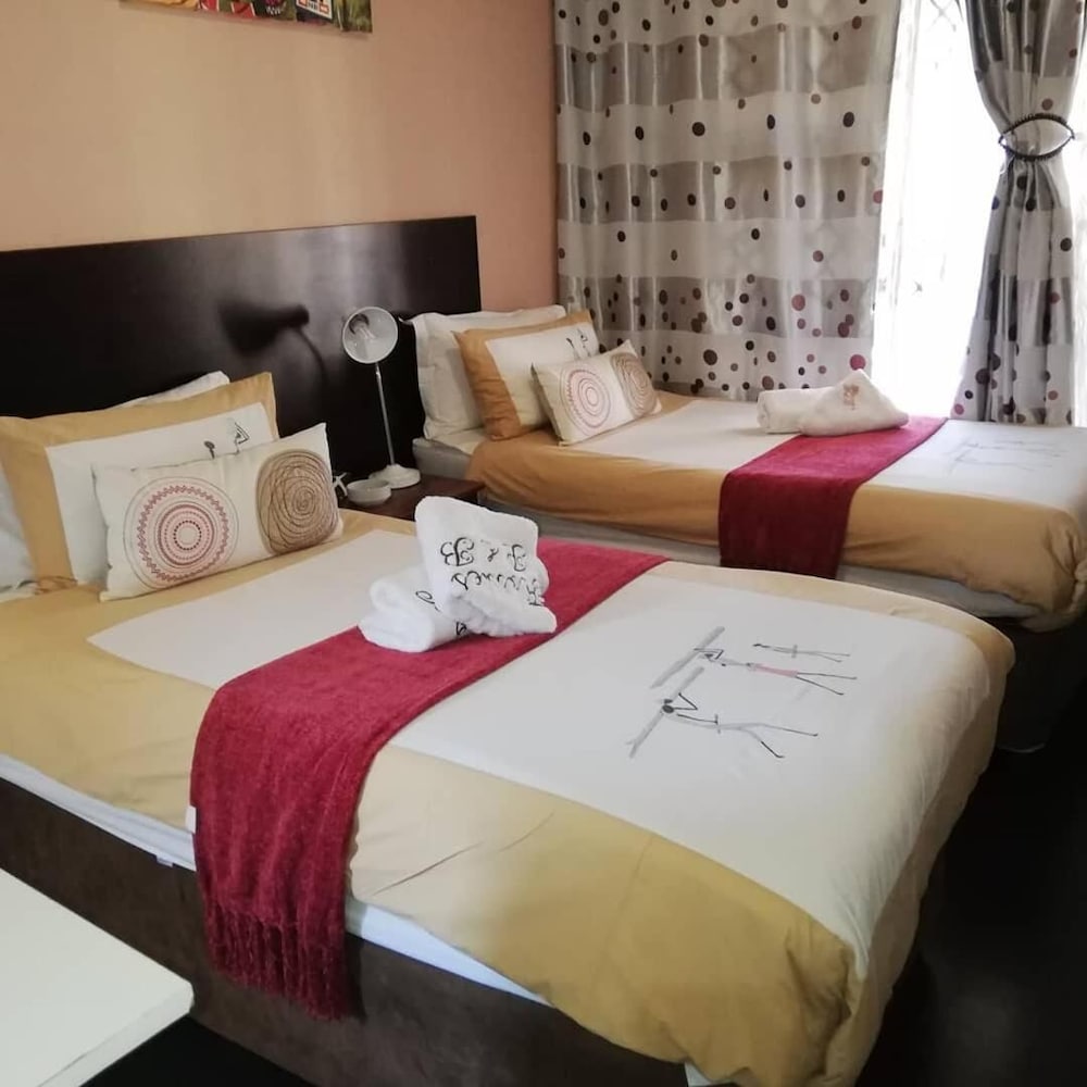 Flossie S Bed And Breakfast 8/32