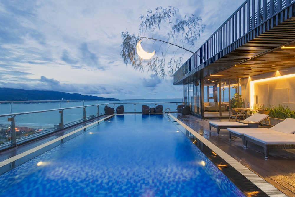 Pavilion Hotel Da Nang in DA NANG