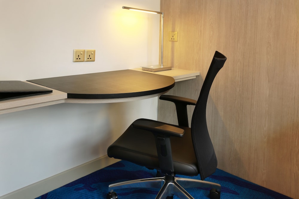 Holiday Inn Express Kuala Lumpur City Centre 48/57