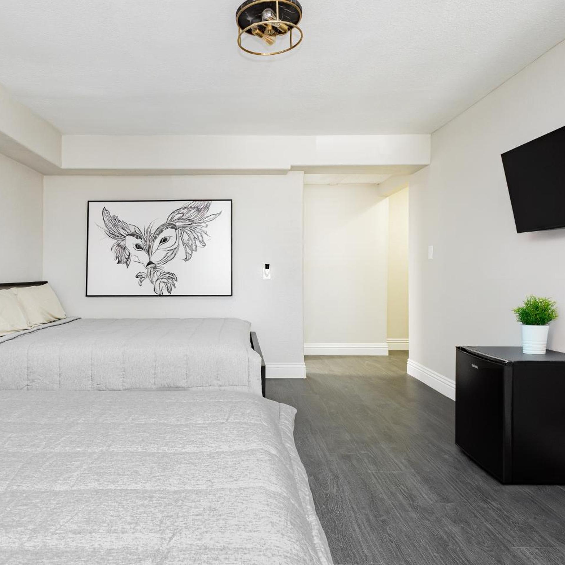 G Hotel 4/24