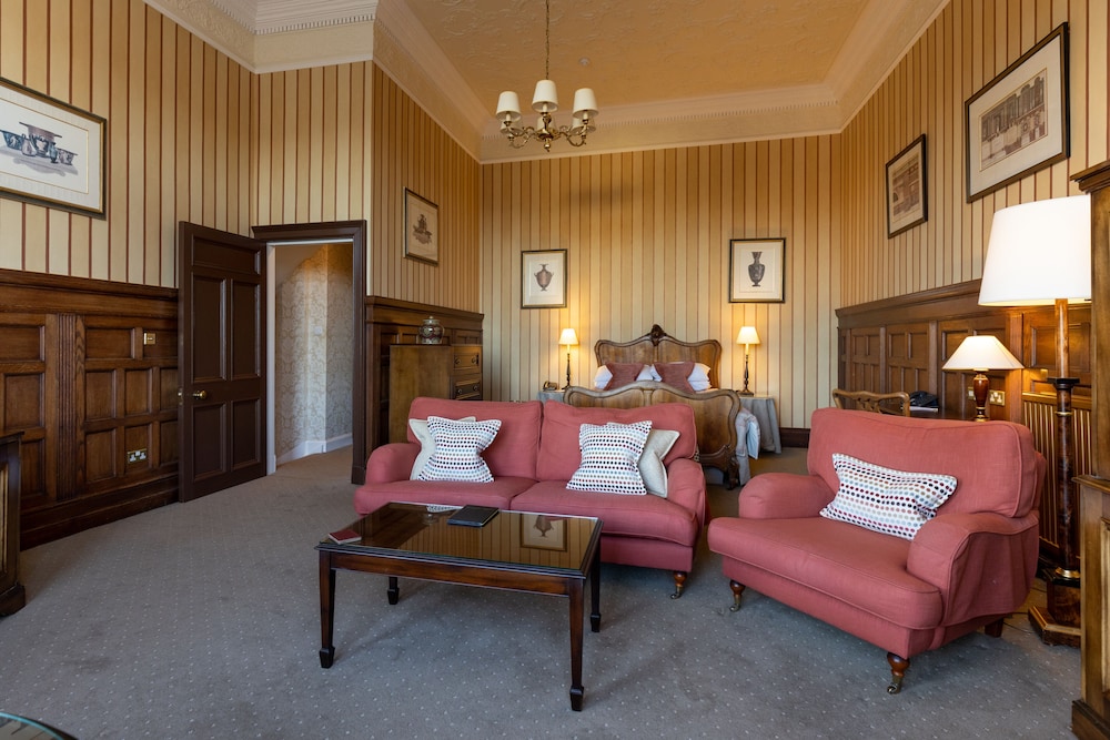 Hapimag Resort Edinburgh (Ex Edinburgh Residence) 60/85
