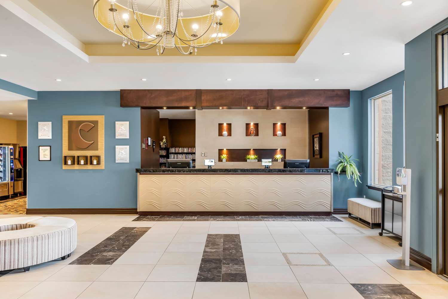 Comfort Hotel Bayers Lake 6/19