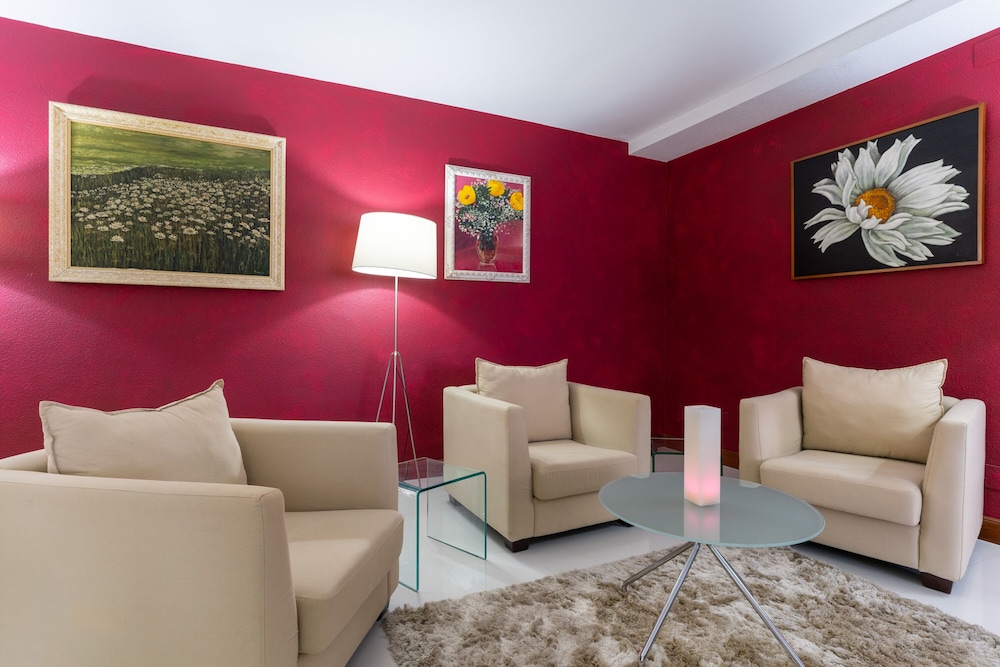 CHATEAU LA ROCA 26/40