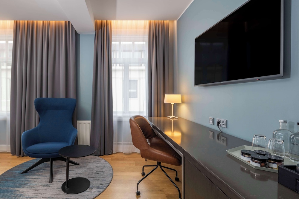 Radisson Blu 1919 Hotel Reykjavik 70/76