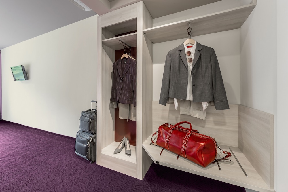 SERWAYS HOTEL HEILIGENROTH 12/24