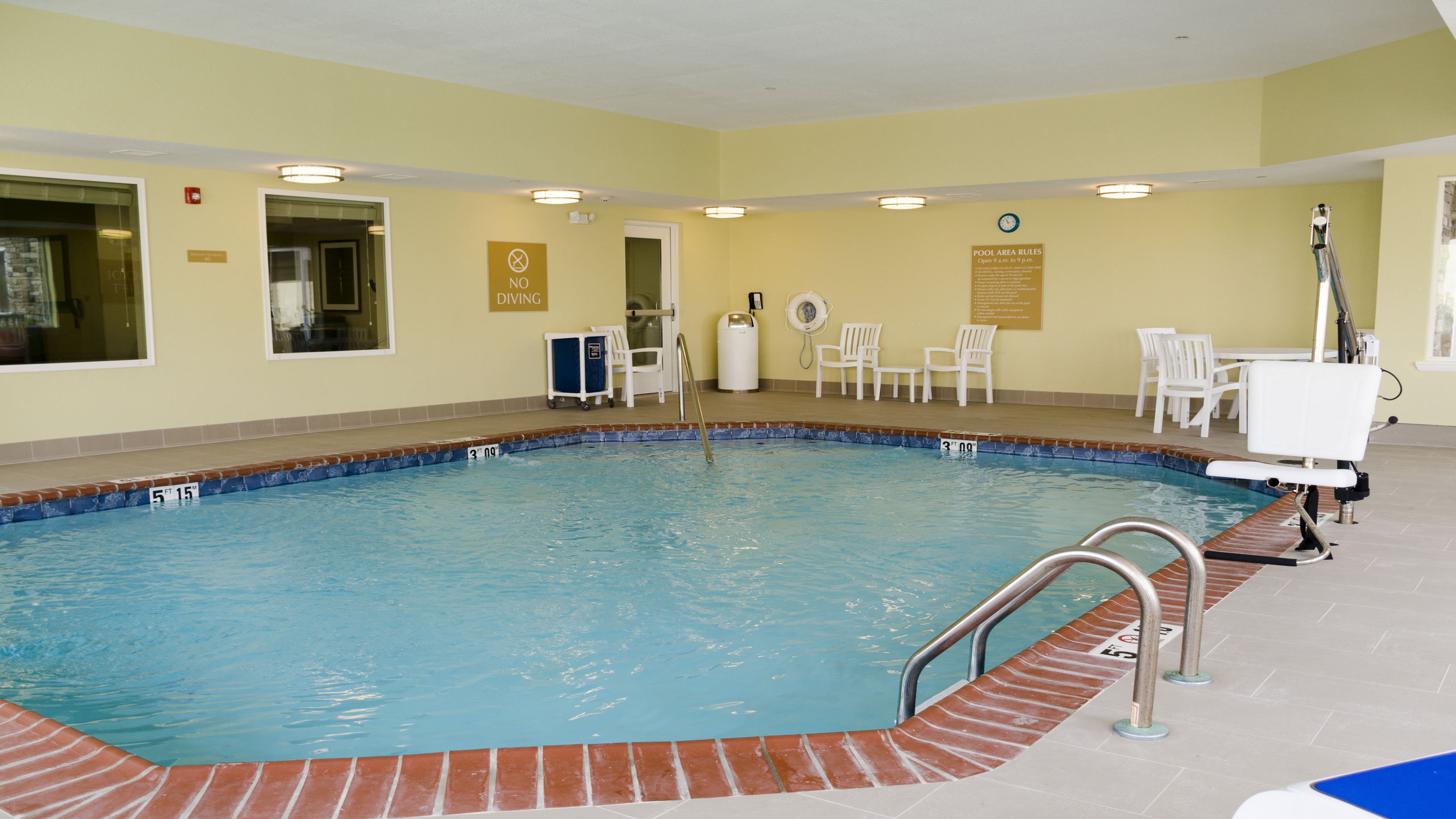 Candlewood Suites Memphis - Southaven 14/16