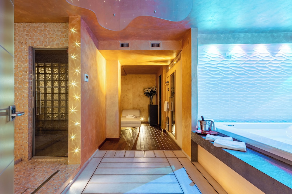 Ponte Vecchio Suites & Spa 26/49