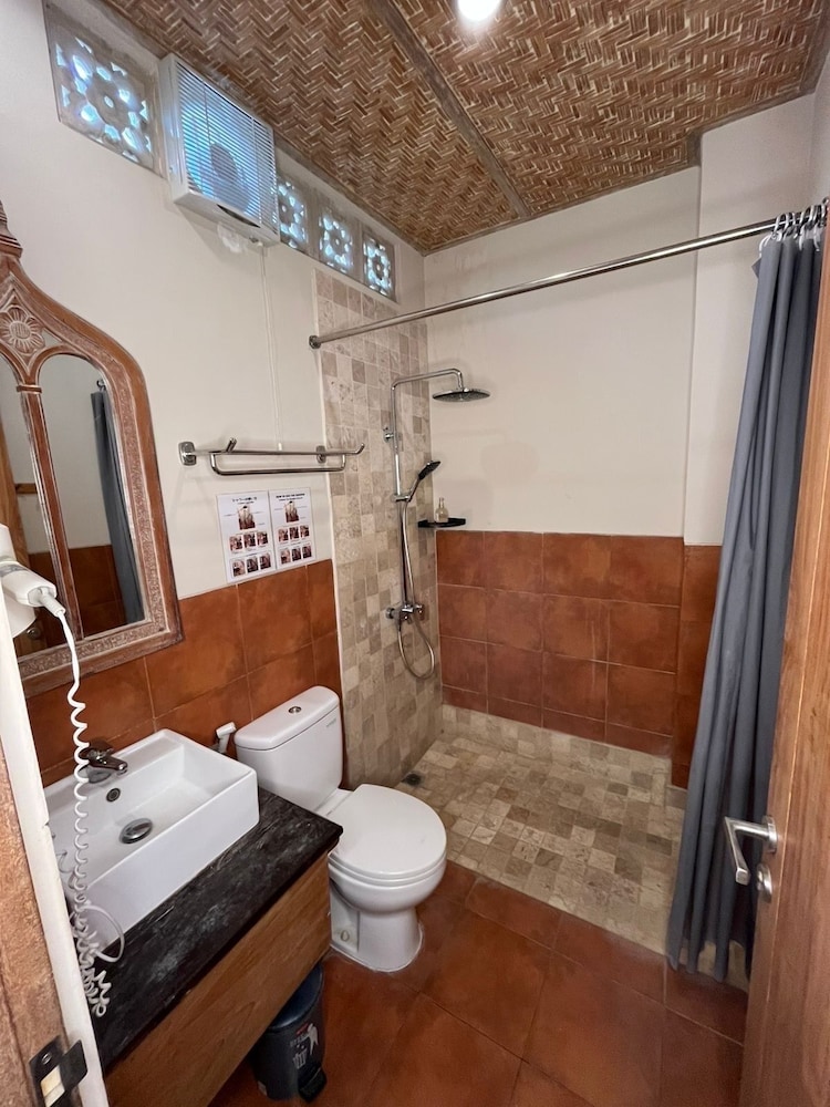 Jukung Guest House 35/36
