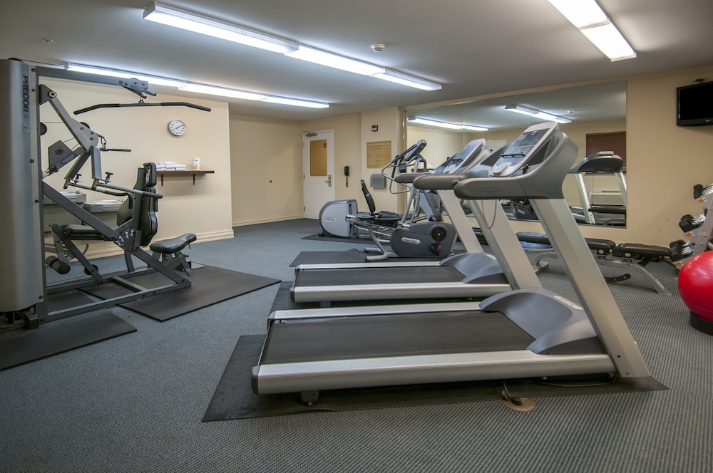 Candlewood Suites Flowood 25/39
