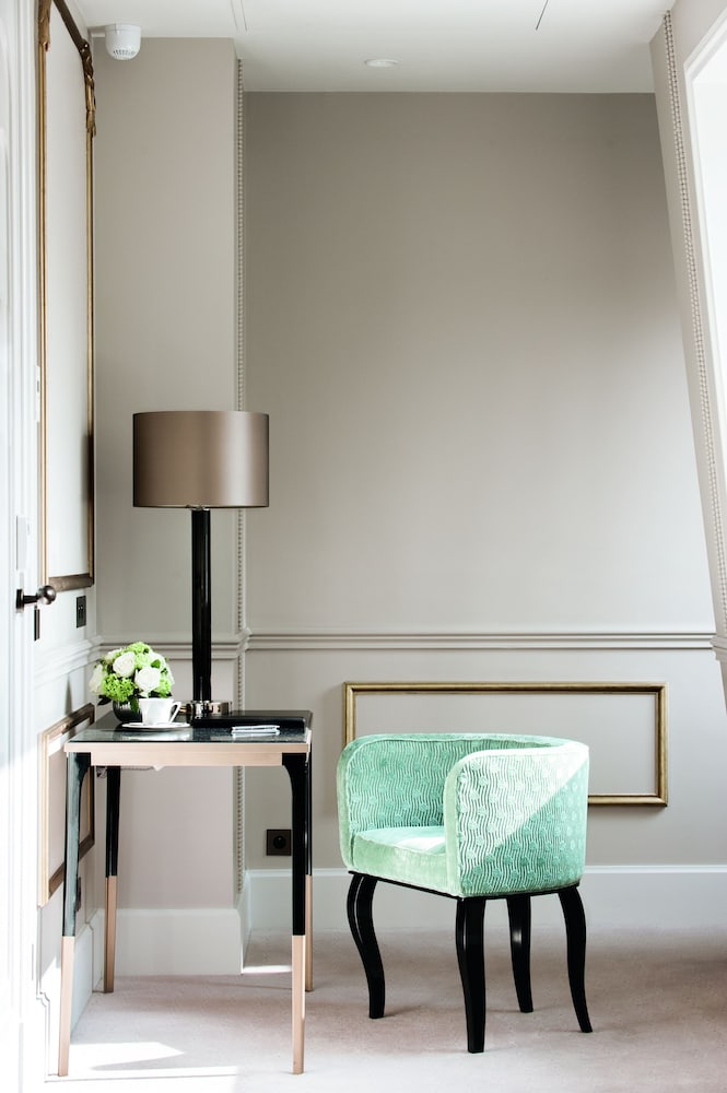 Hotel Le Narcisse Blanc Spa 73/85