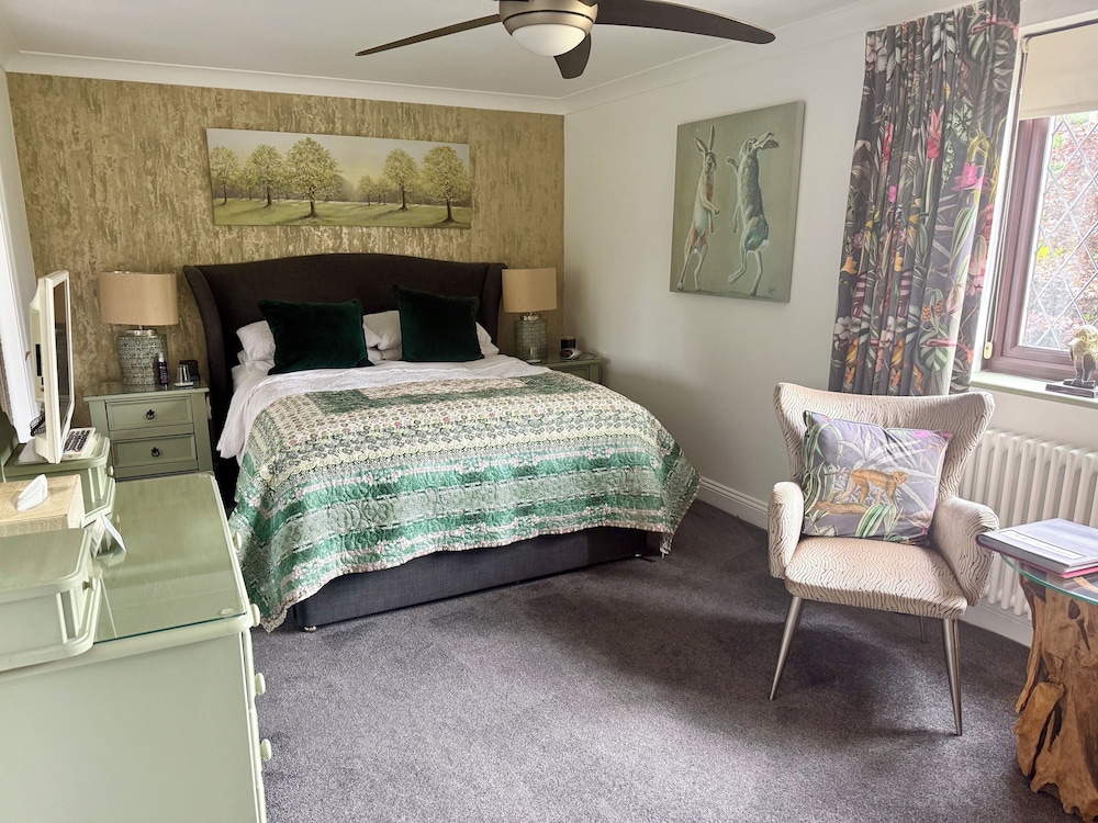 Beechwood B&amp;B 6/32