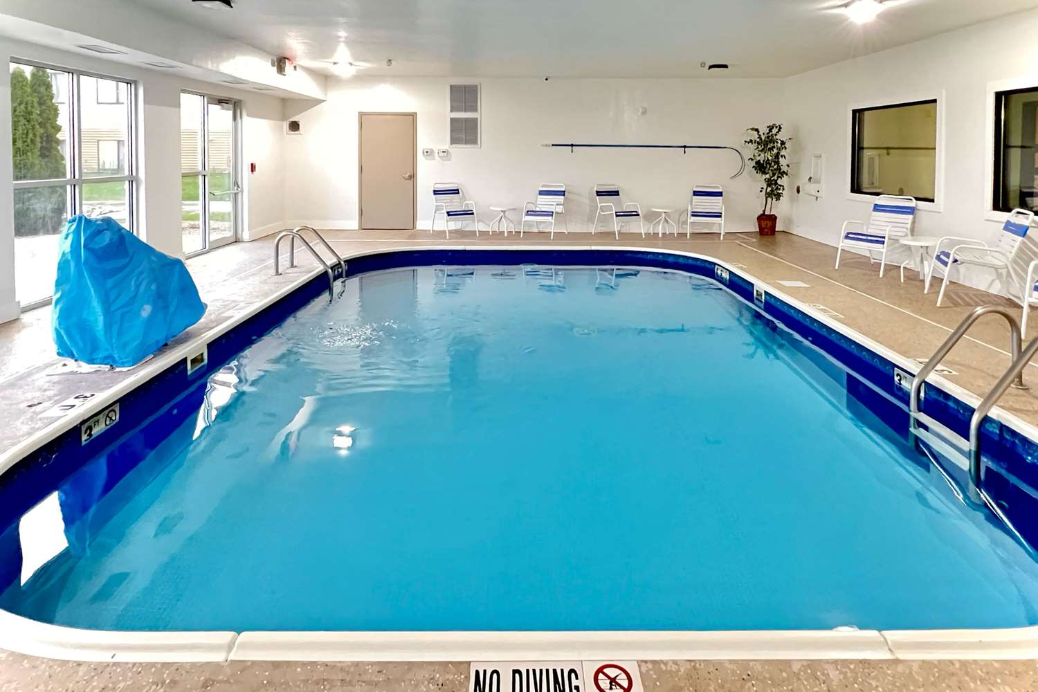 Comfort Inn & Suites Wisconsin Dells, WI 18/29