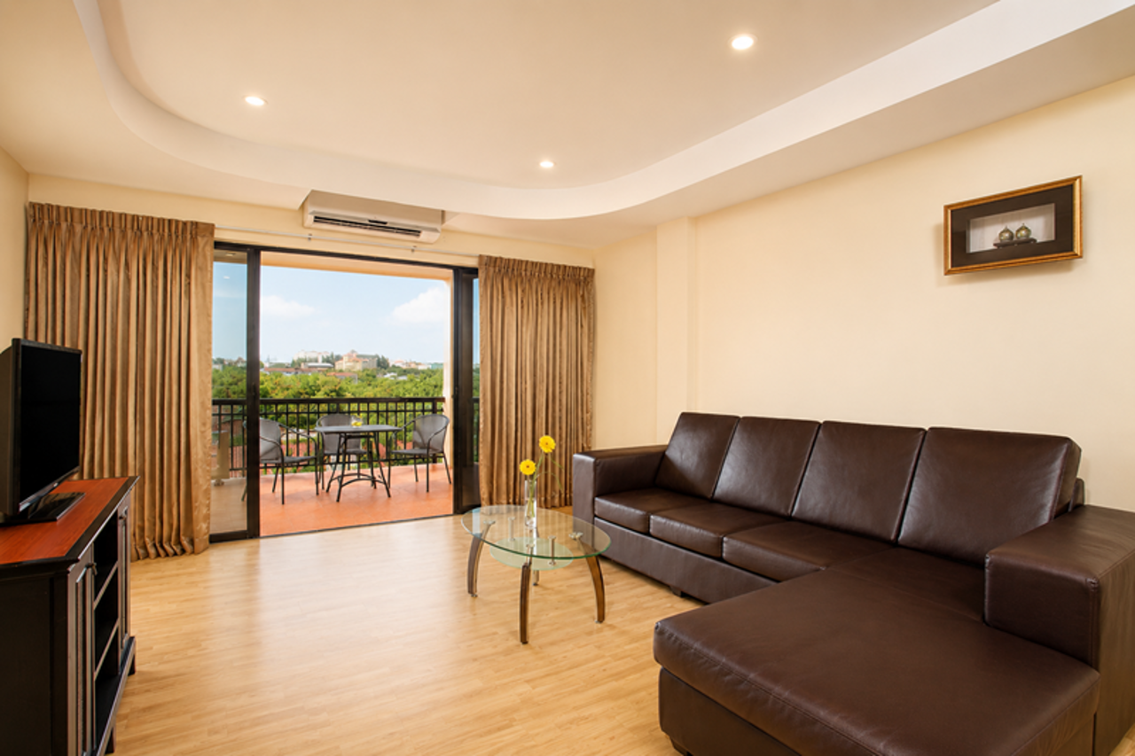 Nova Park Hotel Pattaya 34/44